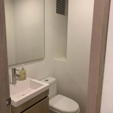 Oceani Towers 1006